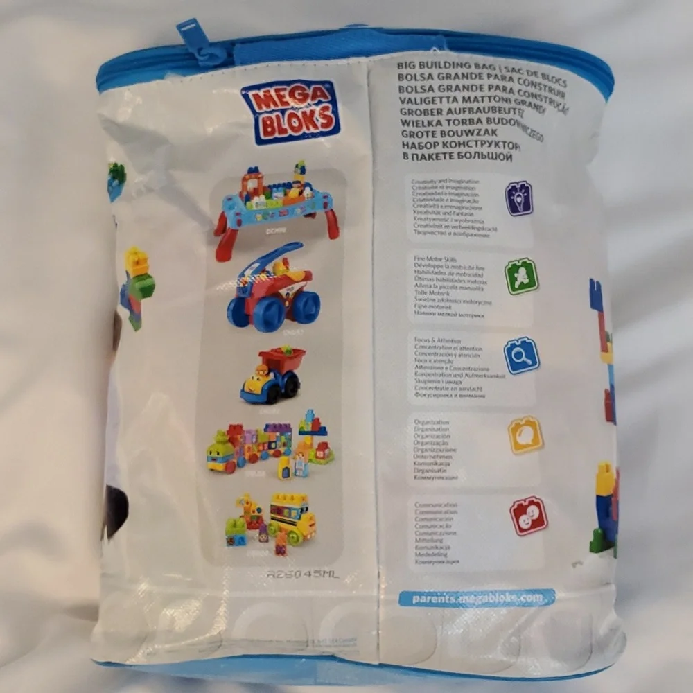 NWT Mega Bloks First Builders